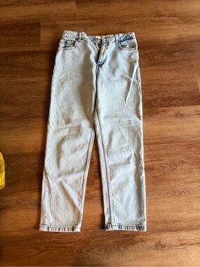 Classic Women’s Light Wash Jeans - Casual Straight Fit